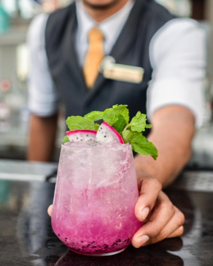 Shangri-La Bengaluru Zewnętrze zdjęcie