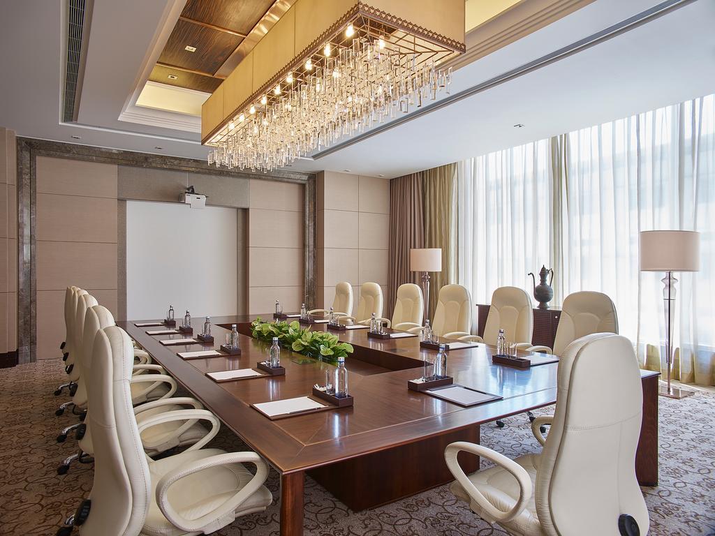Shangri-La Bengaluru Zewnętrze zdjęcie